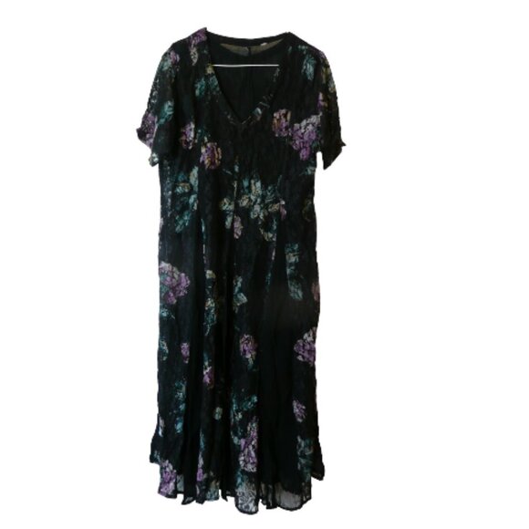 Women's Semi Sheer Lace Dress Fully Lined Loose Fitting Long Black Floral Goth - Picture 2 of 10